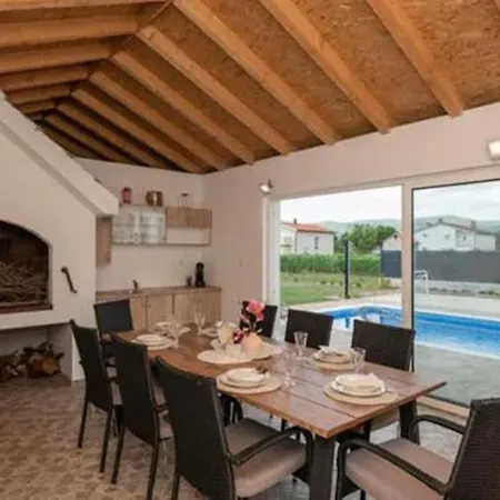 Holiday home Ana With Pool And Whirlpool *