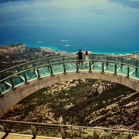 بيت للعطل Ana With Pool And Whirlpool Donji Proložac